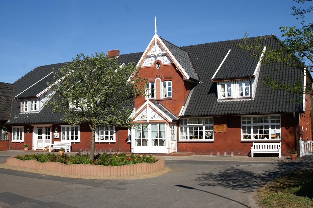 Gasthaus Knudsen Utersum Eksteriør billede