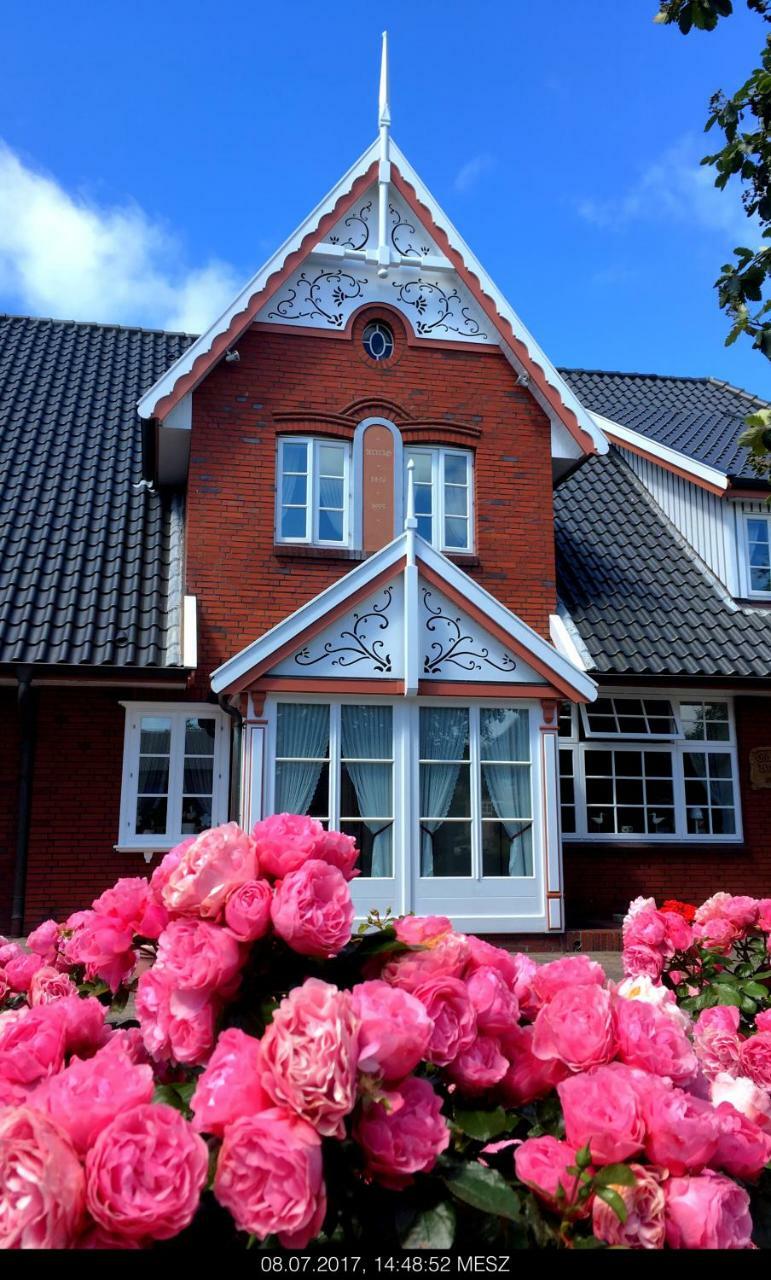 Gasthaus Knudsen Utersum Eksteriør billede